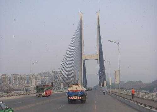 重庆地维长江大桥